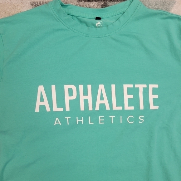 ALPHALETE Short Sleeve T-shirt size - Picture 2 of 5